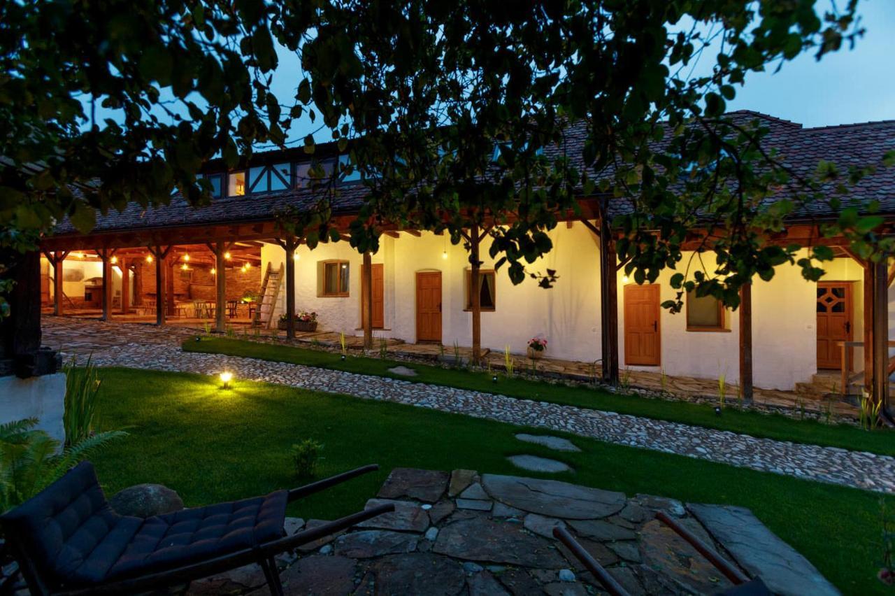 Viscri 44 Otel Dış mekan fotoğraf